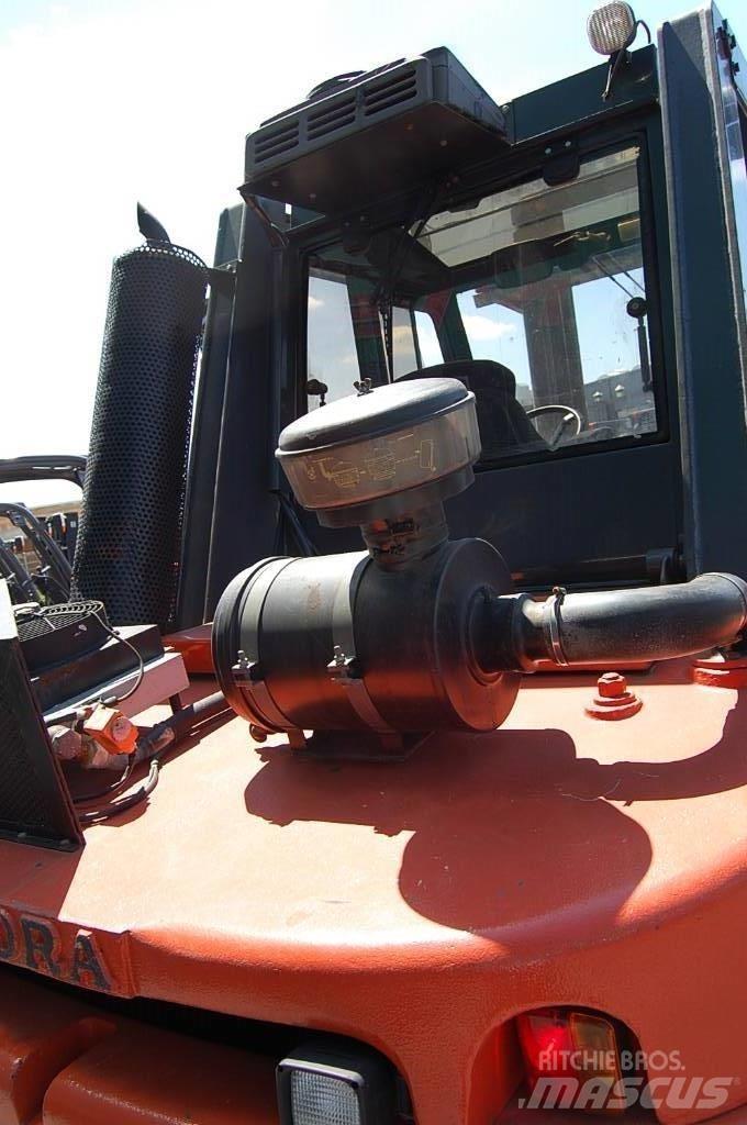 Mora M70 Dieseltrukit