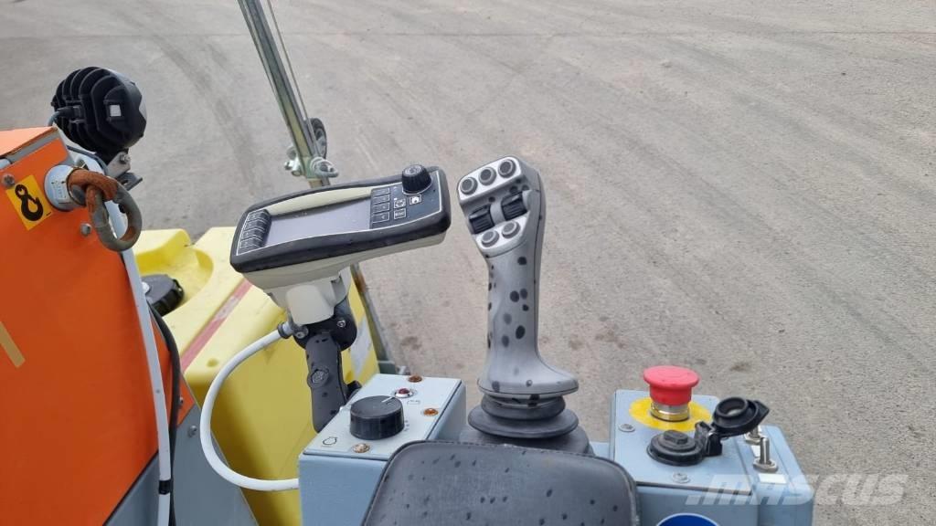  UNICUT 600 FLOOR SAW Kivisahat