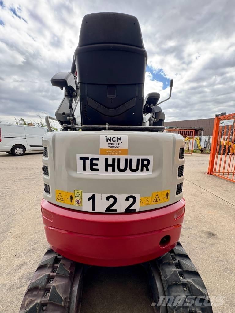 Takeuchi TB 217 R Minikaivukoneet < 7t