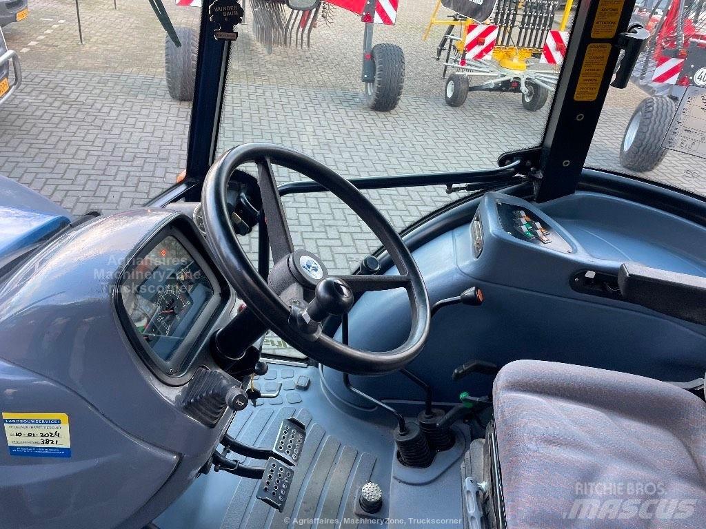 New Holland TD 95 D Traktorit