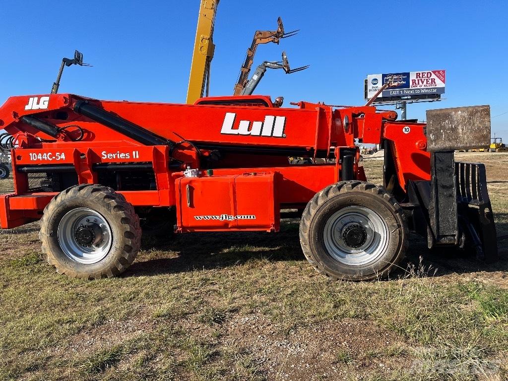 Lull 844C Kurottajat