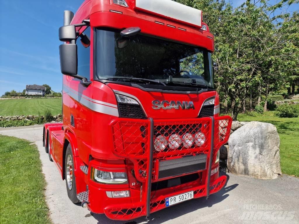 Scania R 730 Vetopöytäautot