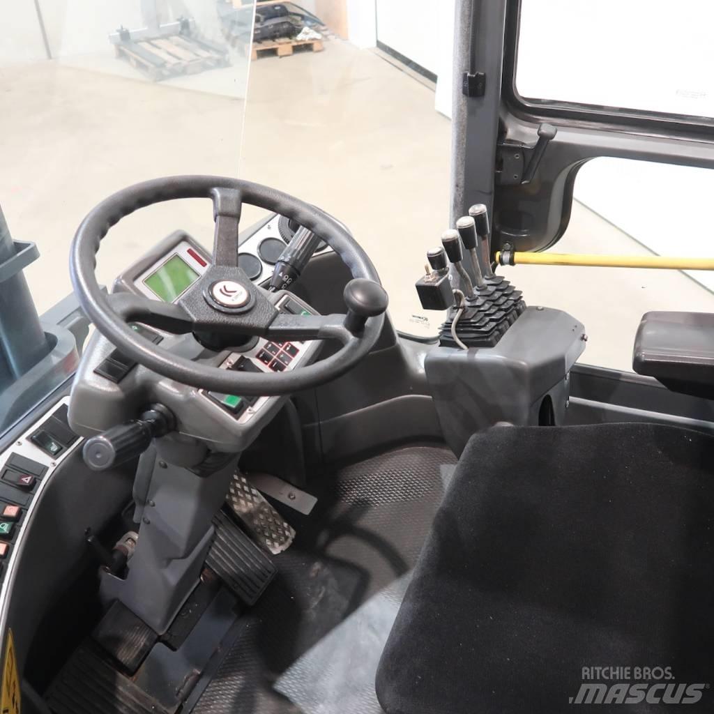 Kalmar DCE80-6 Dieseltrukit