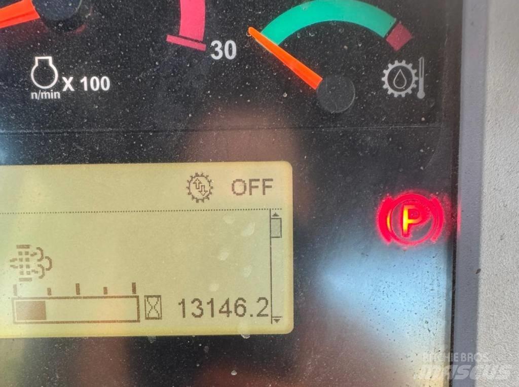 CAT D 6 T LGP Telaketjupuskutraktorit