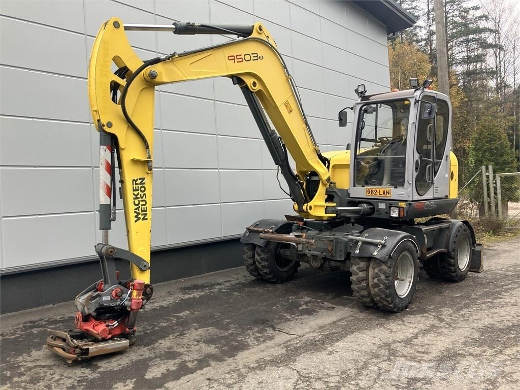 Wacker Neuson 9503 Pyöräkaivukoneet
