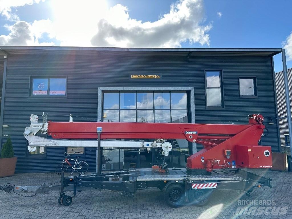 Böcker AHK 30/1600 Mobiilinosturit