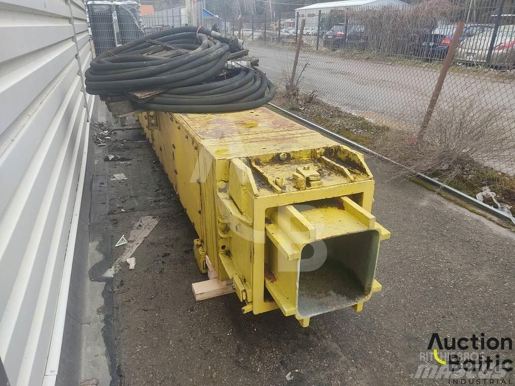 Delmag HB 30 Putkenlaskijat