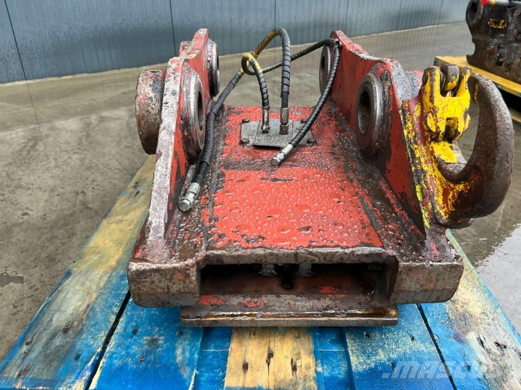 Engcon S70 - 323D Pikakytkimet