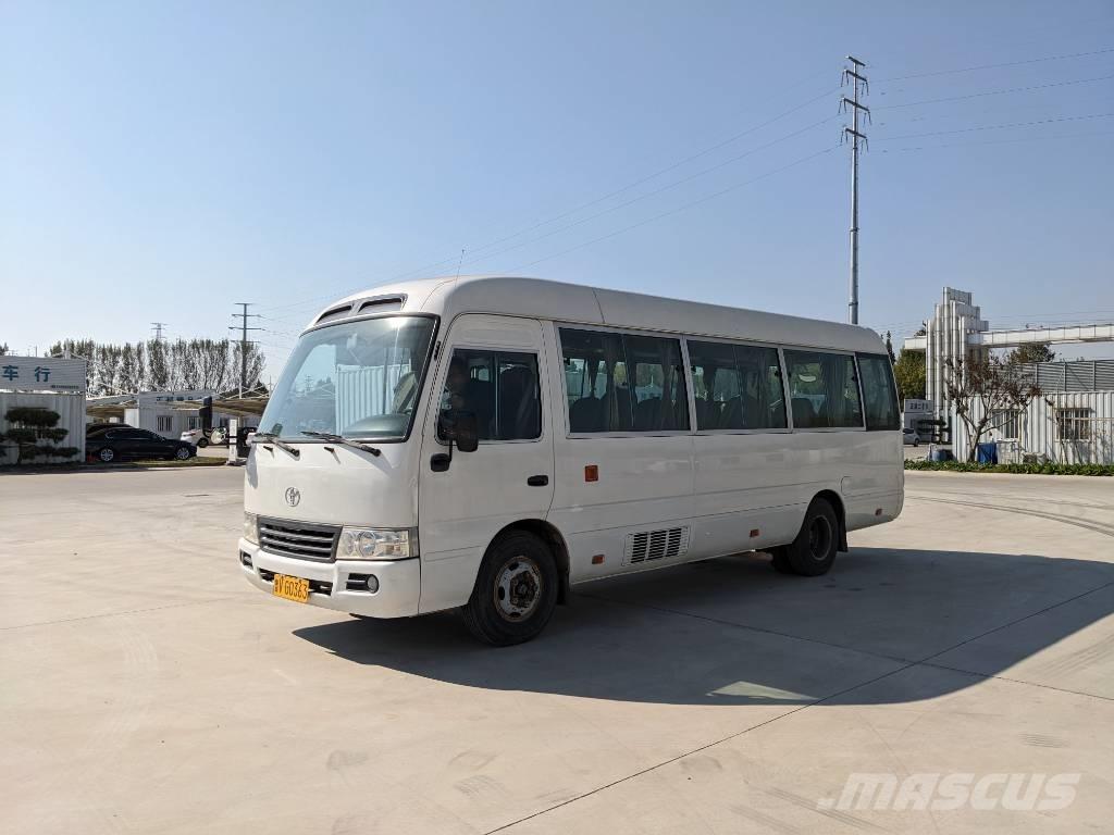 Toyota Coaster Bus Minibussit