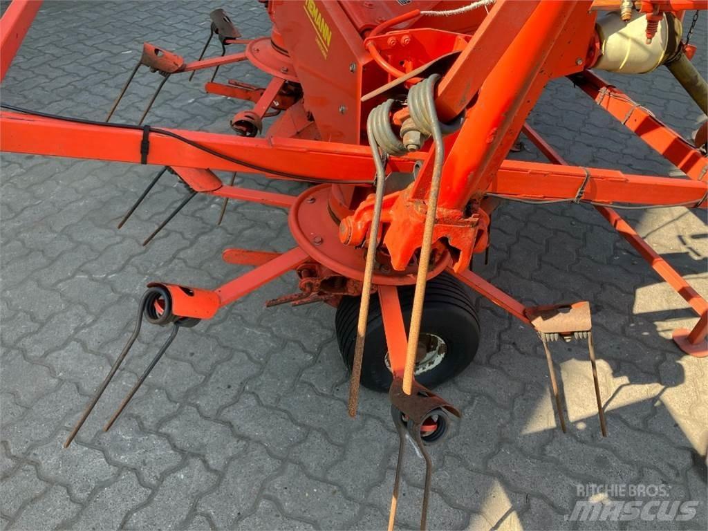 Kuhn GF 8501 Pöyhimet ja haravat