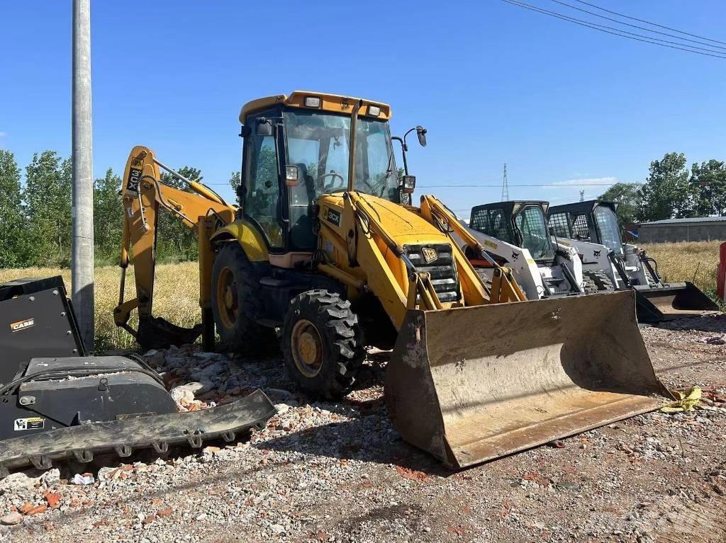 JCB 3CX Kaivurikuormaajat