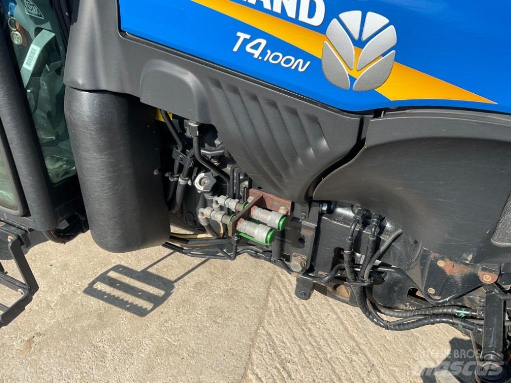 New Holland T 4.100 Traktorit