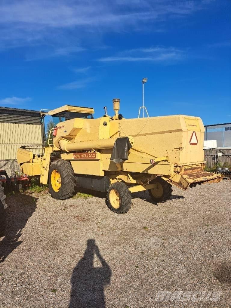 New Holland 8030 H Leikkuupuimurit