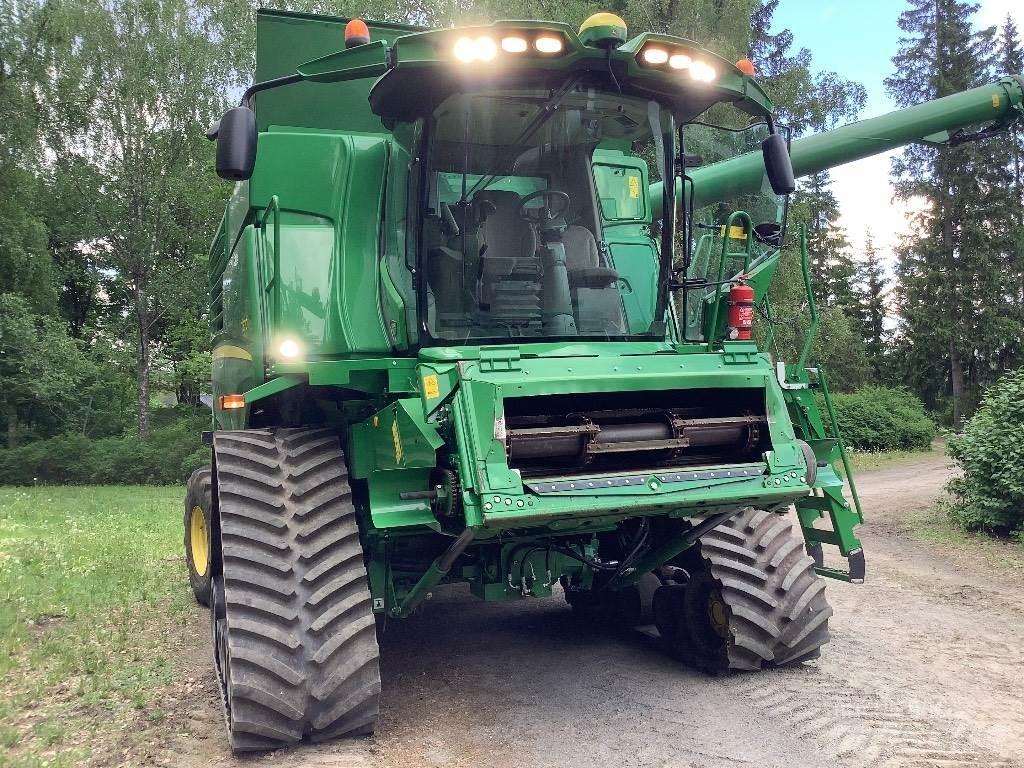 John Deere T 670 Leikkuupuimurit
