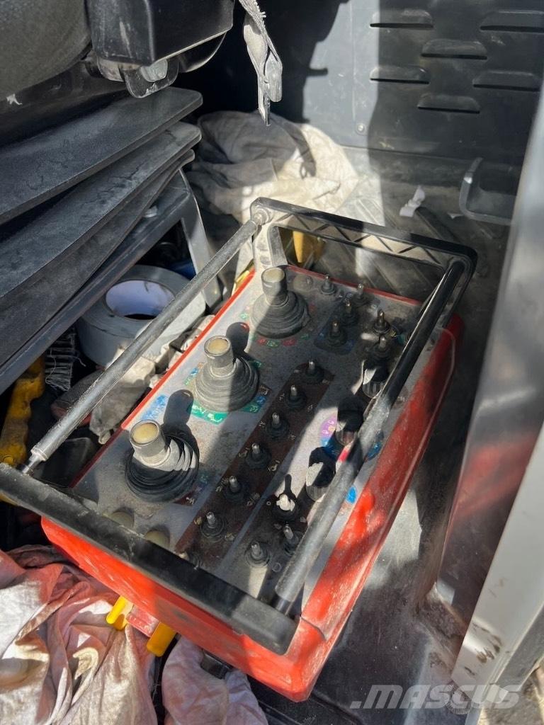 Sandvik DX 800i Avolouhintaporauslaitteet