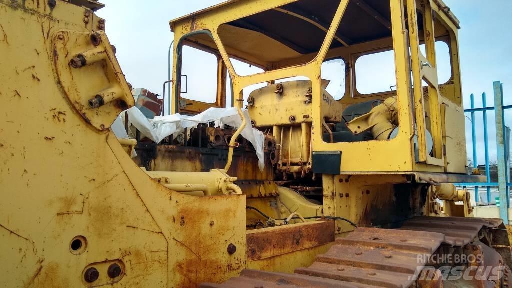 CAT D8K  (POR PIEZAS) Telaketjupuskutraktorit