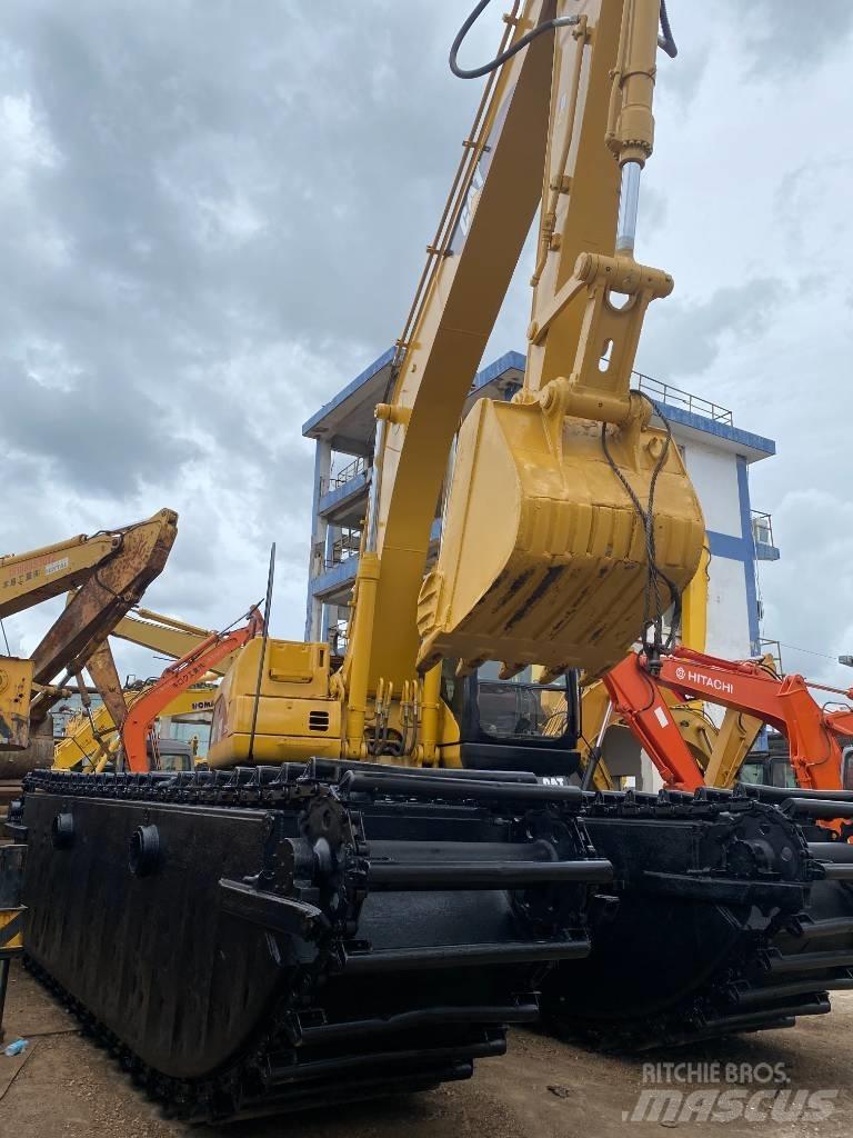 CAT 320 C Amfibio-kaivinkoneet