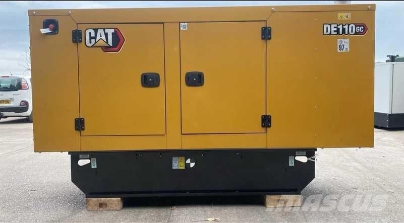CAT DE110GC Dieselgeneraattorit