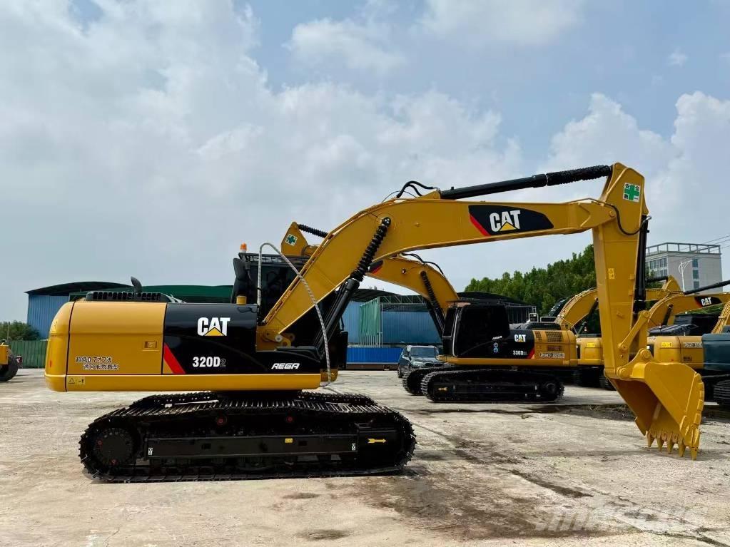 CAT 320 D L Telakaivukoneet