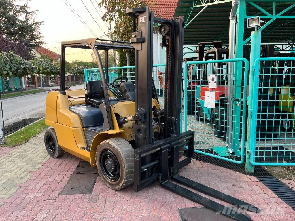 CAT DP 45 N V-3549 Dieseltrukit
