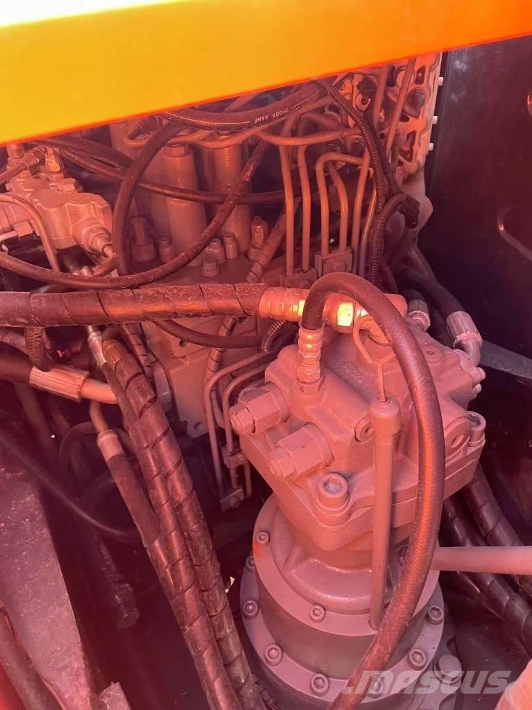 Hitachi ZX 120 Telakaivukoneet