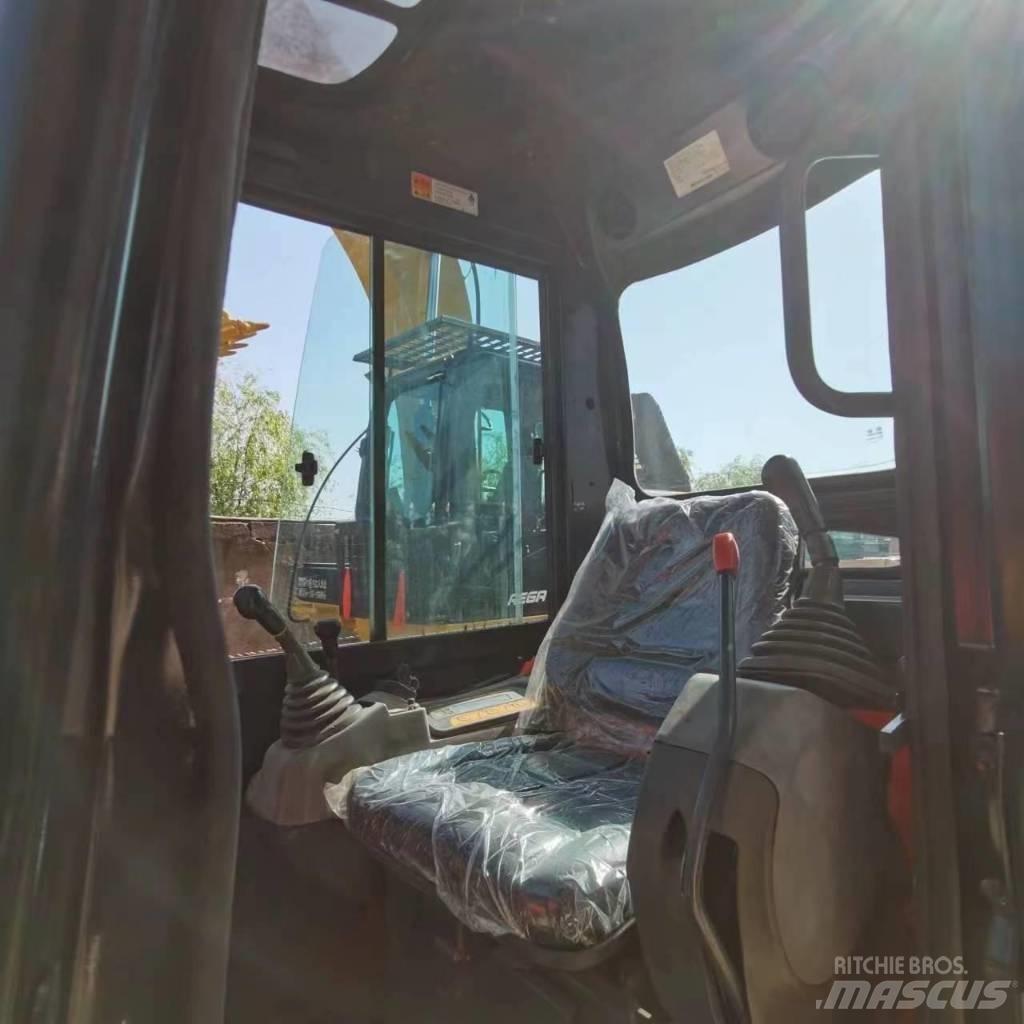 Kubota U35 Minikaivukoneet < 7t