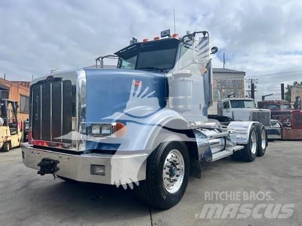 Peterbilt 367 Vetopöytäautot