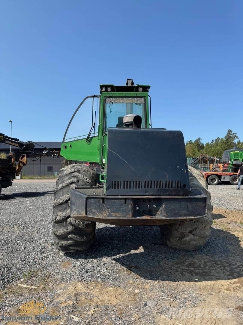 John Deere 1470D Harvesterit