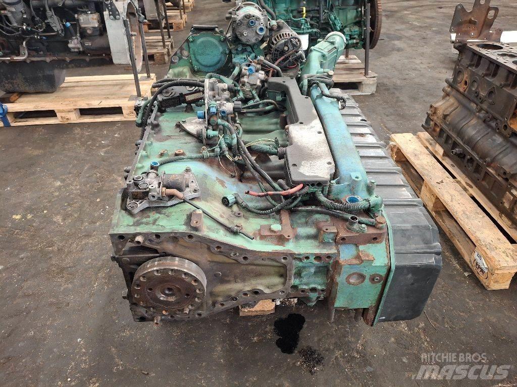 Volvo D12D420 Moottorit