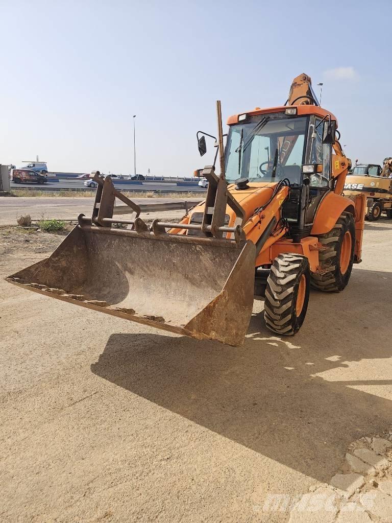 Fiat-Hitachi FB 100 Kaivurikuormaajat