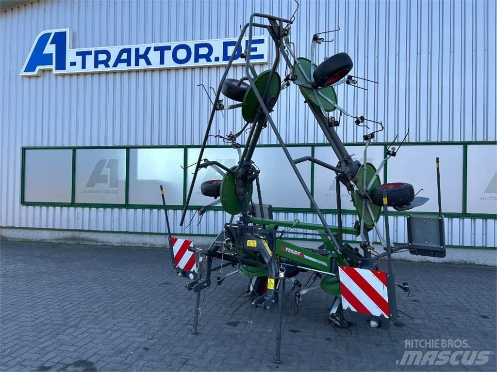 Fendt Lotus 770 Pöyhimet ja haravat