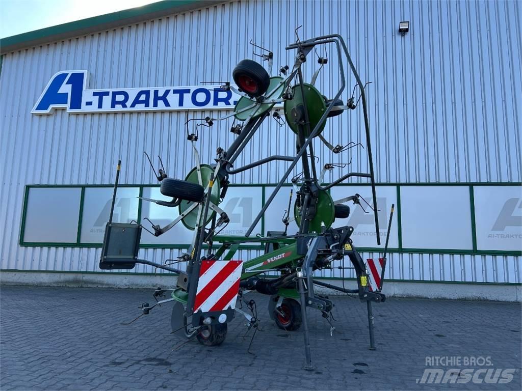 Fendt Lotus 770 Pöyhimet ja haravat
