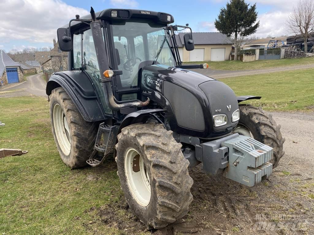 Valtra N92 HITECH Traktorit