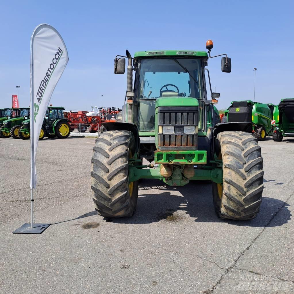 John Deere 6910 Traktorit
