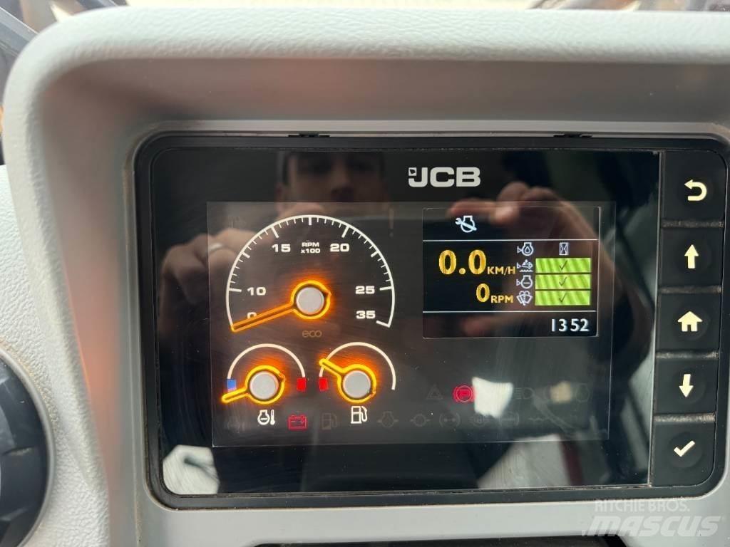 JCB 411 HT Pyöräkuormaajat