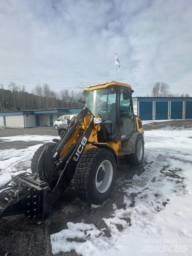 JCB 406 Pyöräkuormaajat