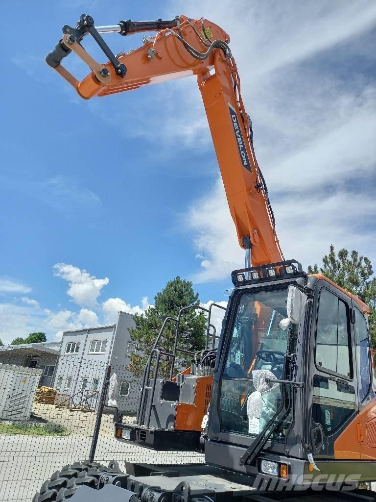Doosan DX165WR-7K Pyöräkaivukoneet