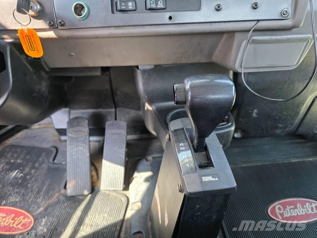 Peterbilt 335 Kuorma-autoalustat