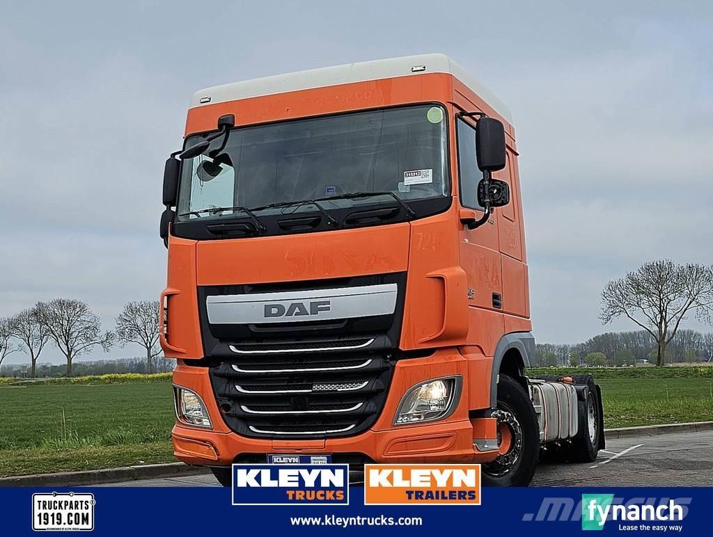 DAF XF 440 Vetopöytäautot