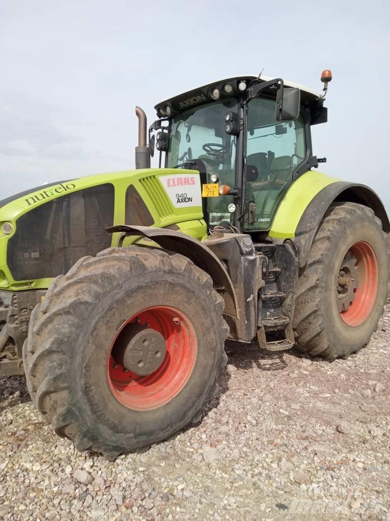 CLAAS Axion 940 SCR Traktorit