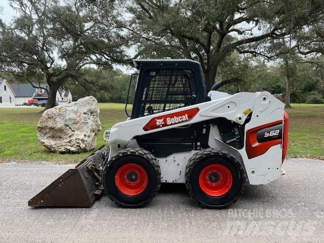 Bobcat S 62 Liukuohjatut kuormaajat