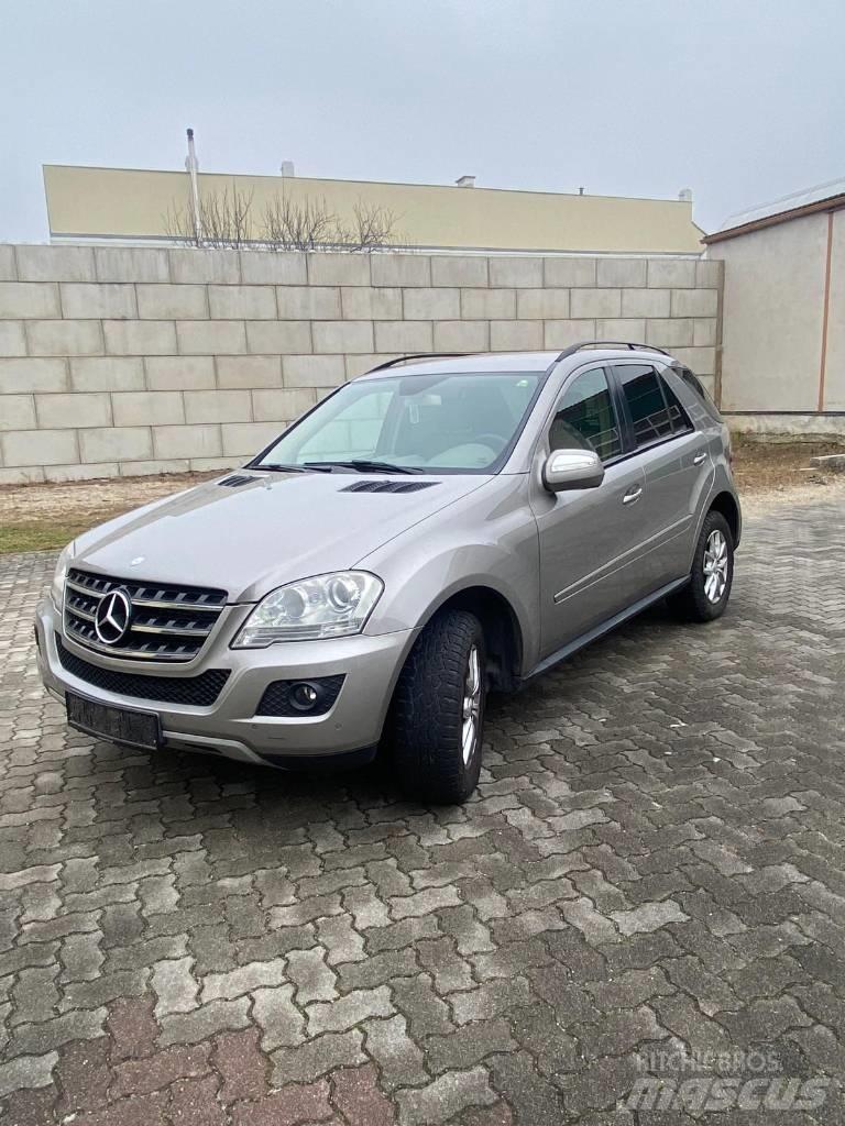 Mercedes-Benz ML 320 Henkilöautot