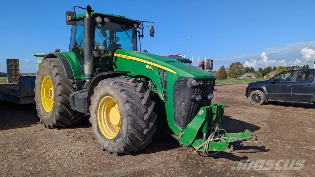 John Deere 8530 Traktorit
