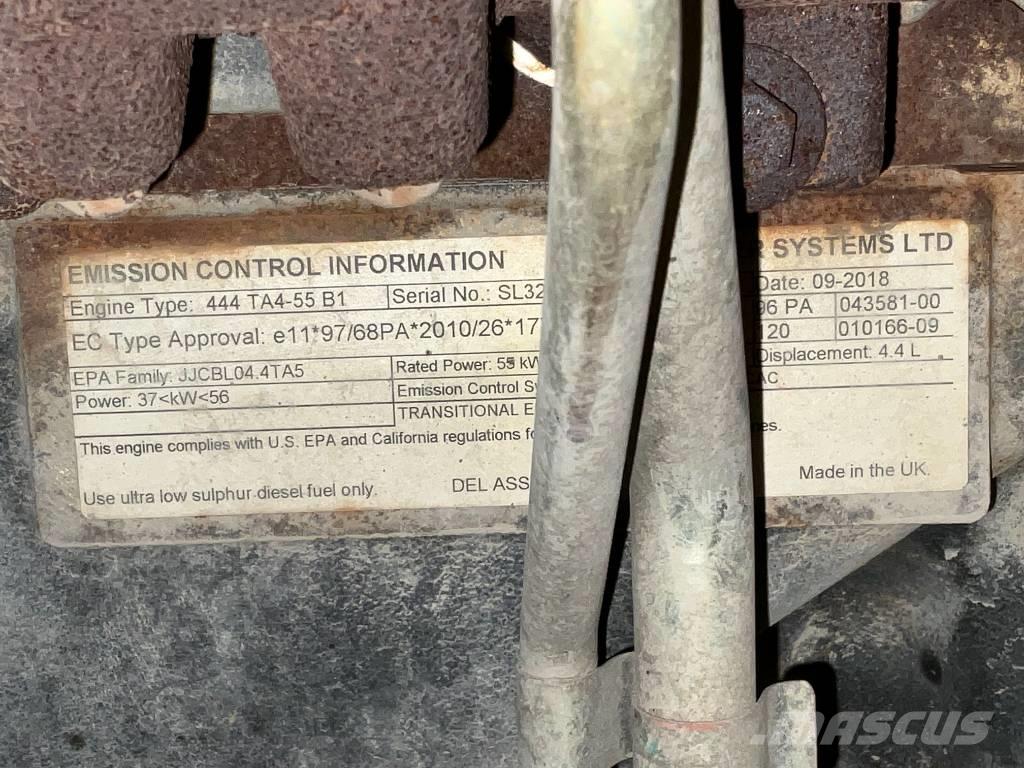 JCB 3 CX 14 LF WM Kaivurikuormaajat