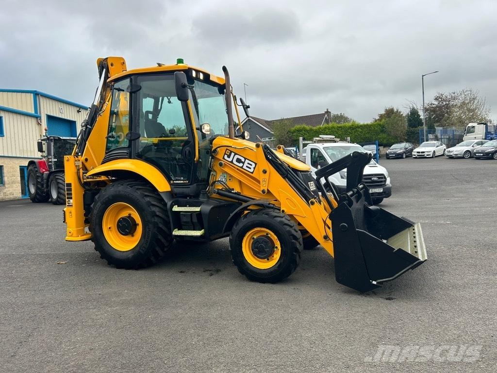 JCB 3CX 81kW / 108 BHP Kaivurikuormaajat