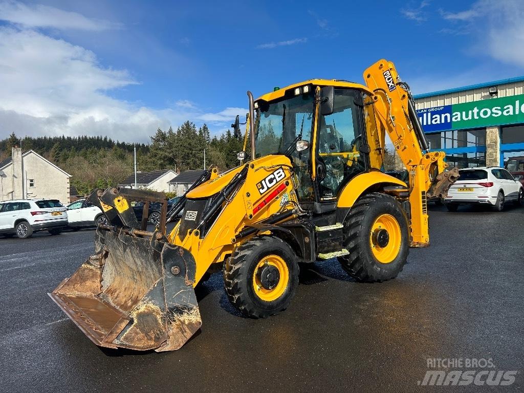 JCB 3CX 81kW / 108 BHP Kaivurikuormaajat
