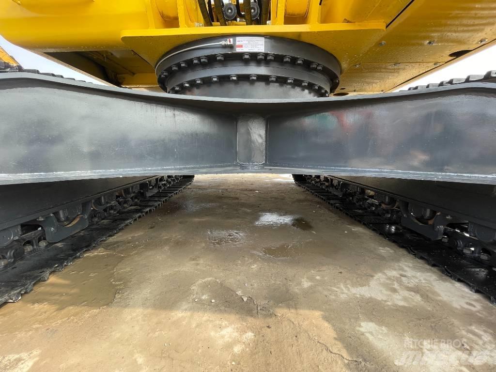 Komatsu PC220-8 Telakaivukoneet