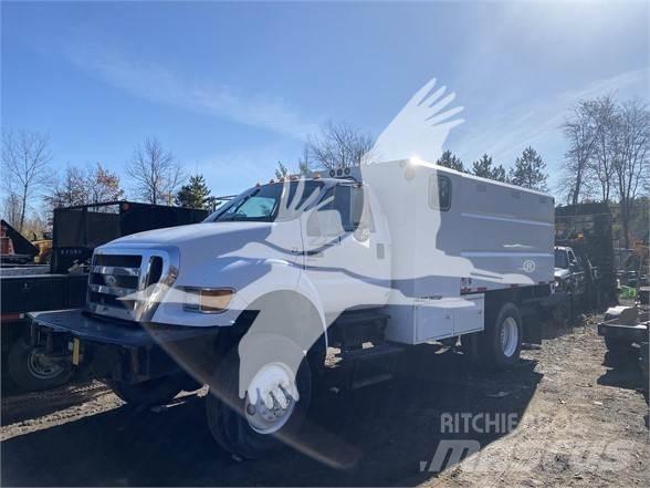Ford F750 Muut koneet