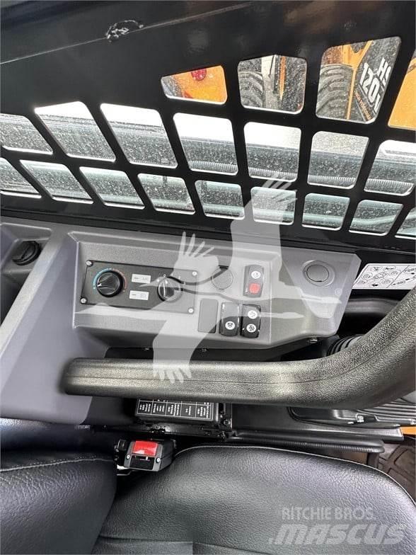 Hyundai HT100V Liukuohjatut kuormaajat