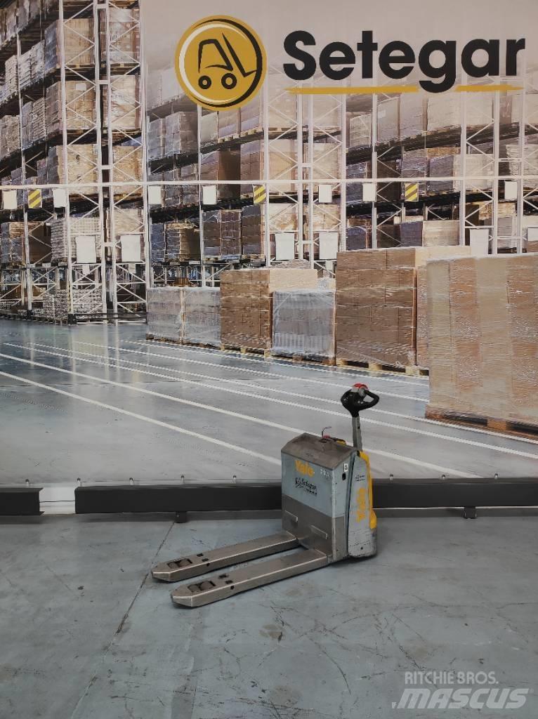 Yale MP20AC Lavansiirtotrukit